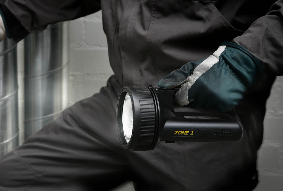 Mica IL-800 handlamp